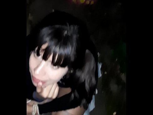 ❤️ Küçədə konfet qarşılığında penis şişib ️❌ Porno bizdə ﹏